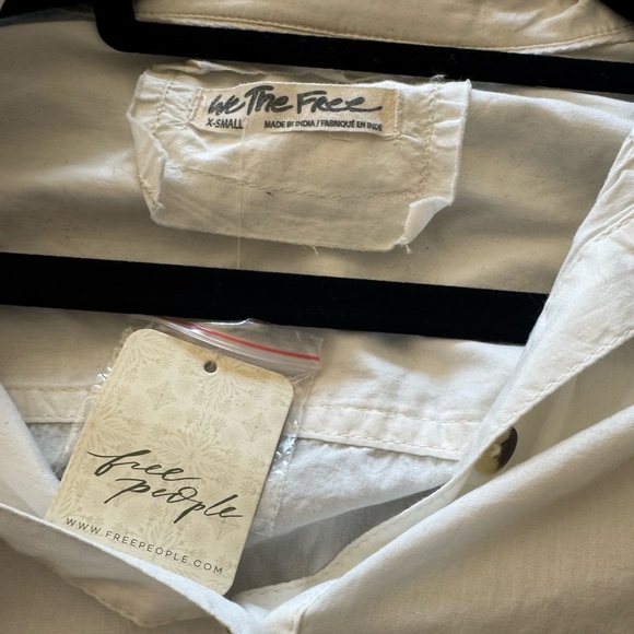 WE THE FREE unique white button down! See photos for all the design details!! - Picture 10 of 14